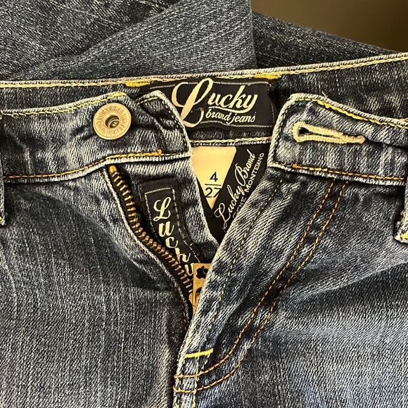 Lucky Brand Jeans - Picture 2 of 3